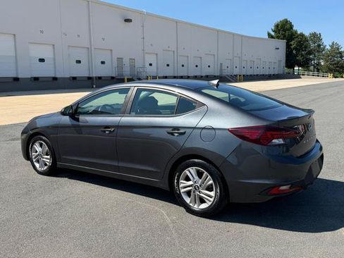 Used 2020 Hyundai Elantra SEL w/ Cargo Package (C1) FWD image 3