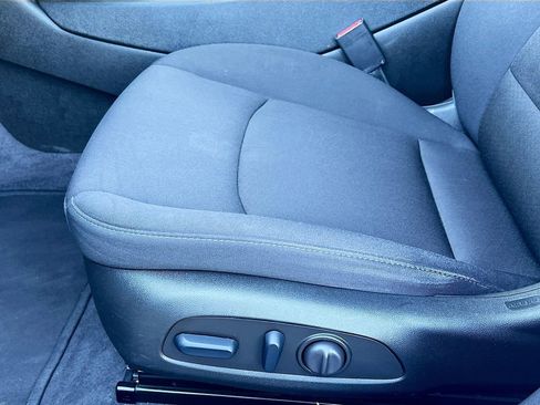 Used 2023 Chevrolet Malibu LT image 18