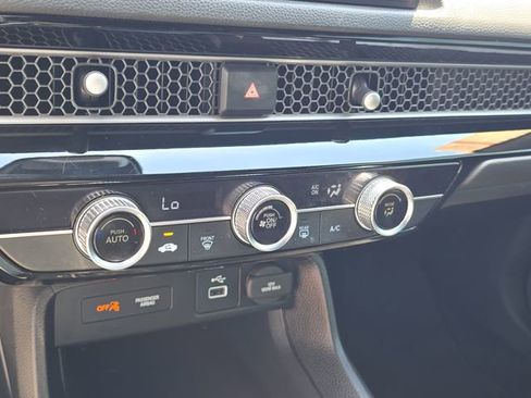 Used 2023 Honda Civic Sport image 24