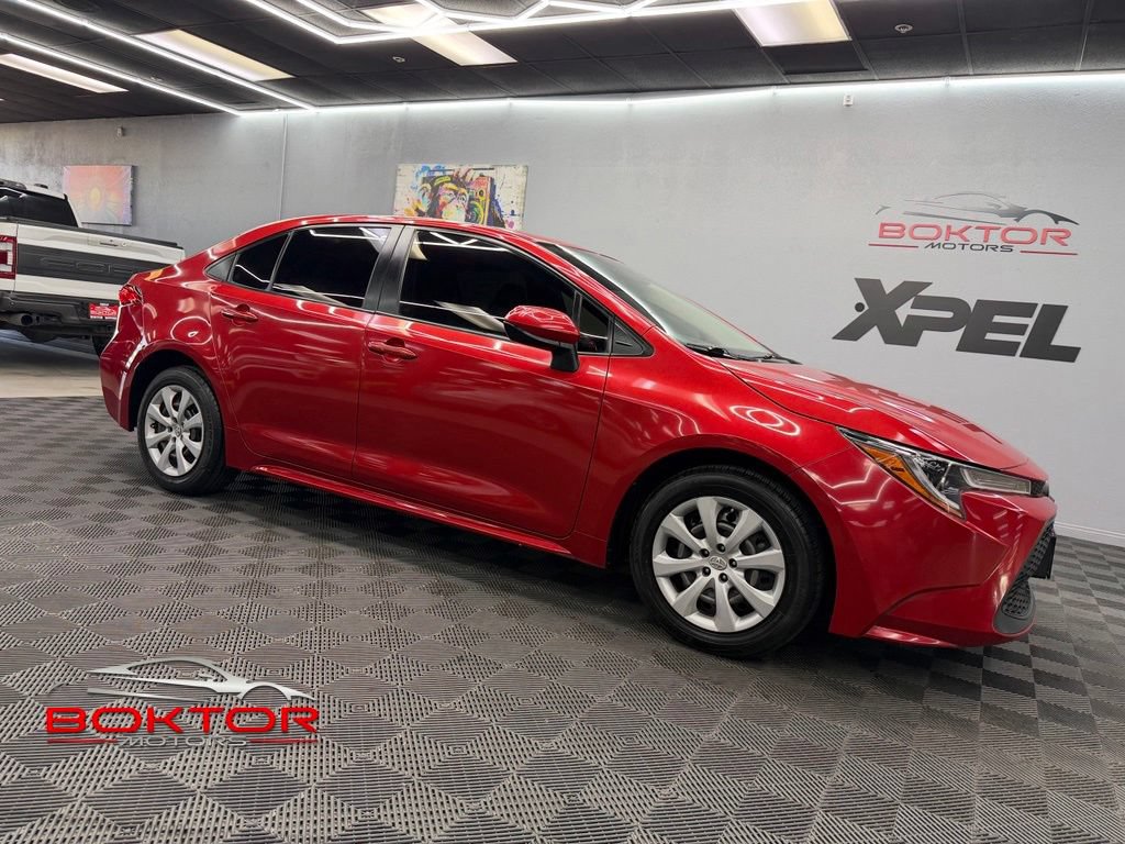 Used 2021 Toyota Corolla LE FWD image 1