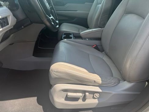 Used 2019 Honda Odyssey EX-L image 10