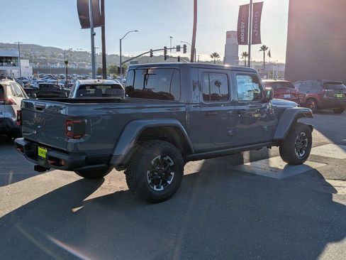New 2026 Jeep Gladiator Rubicon image 3