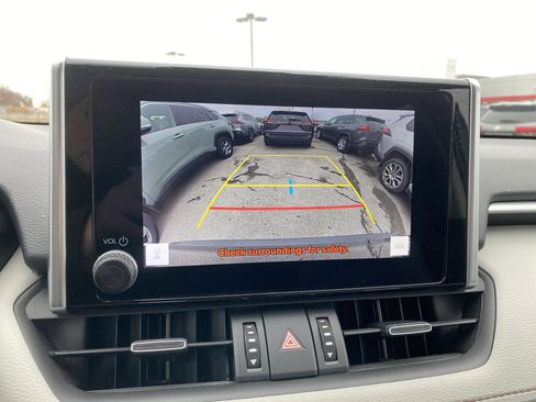 Used 2024 Toyota RAV4 XLE Premium image 20