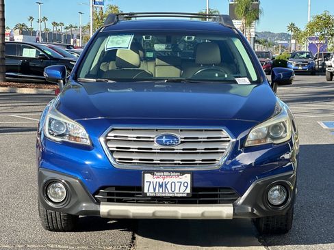 Used 2017 Subaru Outback 2.5i Limited image 9