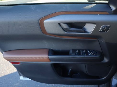 New 2025 Ford Bronco Sport Outer Banks w/ Outer Banks Tech Package+ image 16