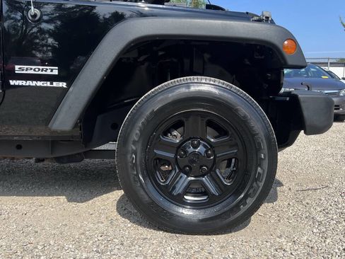 Used 2011 Jeep Wrangler Sport image 9