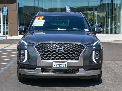 Certified 2022 Hyundai Palisade Calligraphy w/ Winter Package image 2