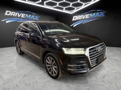 Used 2019 Audi Q7 3.0T Premium Plus w/ Premium Plus Package AWD/4WD image 3