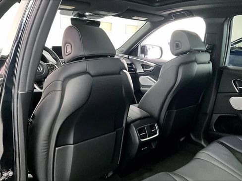 Used 2025 Acura RDX A-Spec image 11