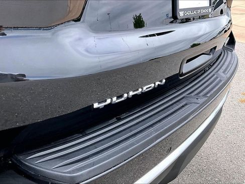 Used 2025 GMC Yukon XL Denali AWD/4WD image 31