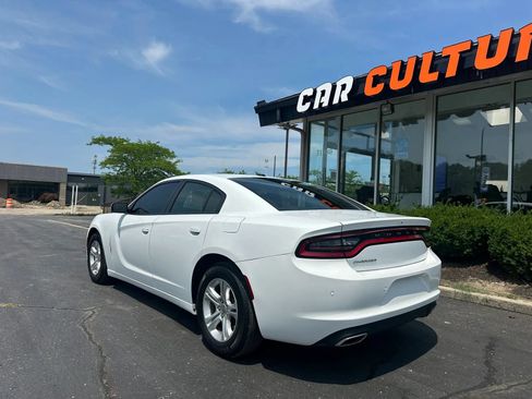 Used 2022 Dodge Charger SXT RWD image 6