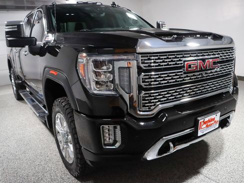 Used 2021 GMC Sierra 2500 Denali w/ Technology Package AWD/4WD image 5