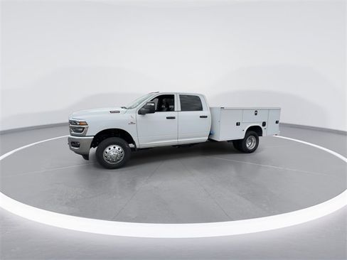 New 2026 RAM 3500 Tradesman w/ Chrome Appearance Group image 4