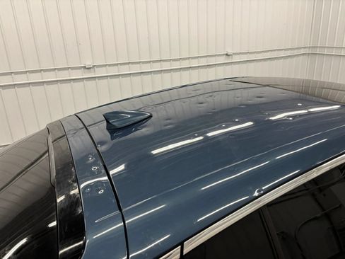 Used 2025 Buick Envista Avenir FWD image 47