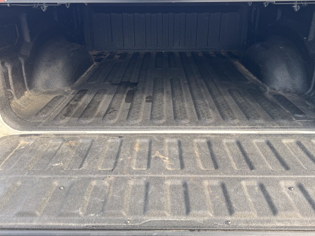 Used 2023 RAM 1500 Big Horn AWD/4WD image 7