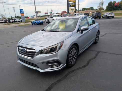 Used 2018 Subaru Legacy 2.5i Premium w/ Eyesight & BSD & Rcta & HBA AWD/4WD image 4