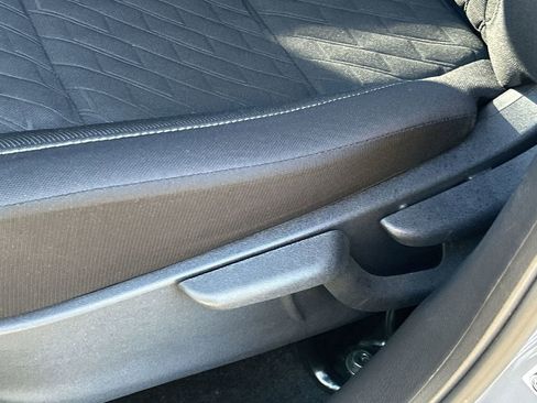 Used 2023 Nissan Kicks SV image 19