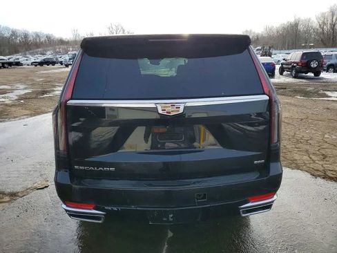 Used 2022 Cadillac Escalade ESV Premium Luxury image 6