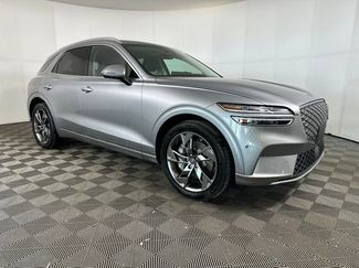 Used 2023 Genesis Electrified GV70 Advanced video 2