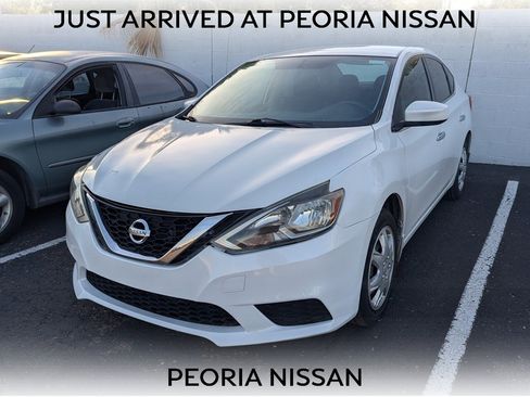 Used 2017 Nissan Sentra SV image 1