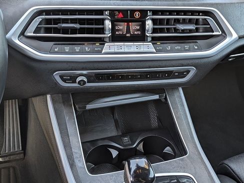 Used 2023 BMW X5 sDrive40i image 30