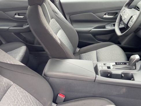 New 2026 Nissan Sentra SV w/ SV Convenience Package FWD image 17