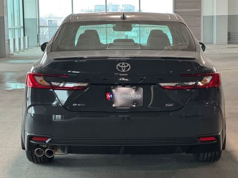 New 2026 Toyota Camry SE FWD image 8