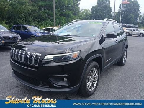 Used 2020 Jeep Cherokee Latitude Plus w/ Cold Weather Group AWD/4WD image 1