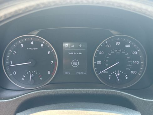Used 2018 Hyundai Elantra Value Edition FWD image 20