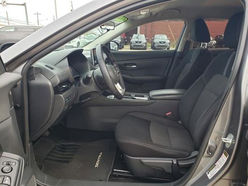 Certified 2021 Nissan Sentra SV image 27