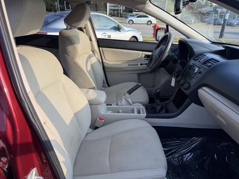 Used 2013 Subaru Crosstrek 2.0i Premium AWD/4WD image 31