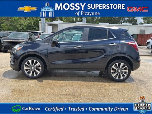 Certified 2022 Buick Encore Preferred w/ Safety Package FWD image 3