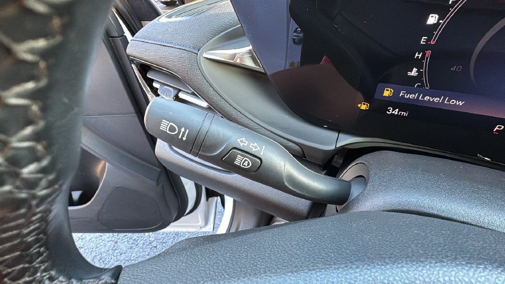 Used 2025 Buick Envista Sport Touring FWD image 16