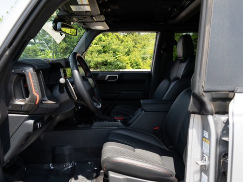 Used 2024 Ford Bronco Raptor w/ Interior Carbon Fiber Pack 6 AWD/4WD image 26