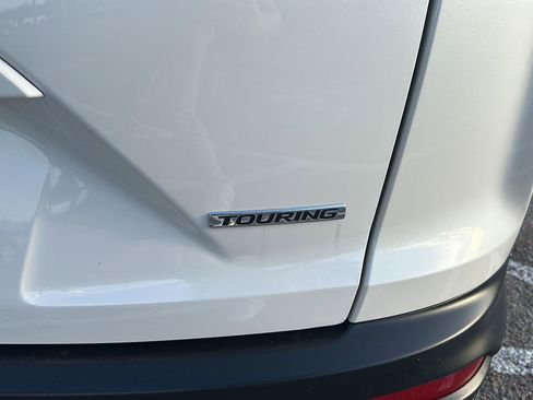 Used 2021 Honda CR-V Touring image 11