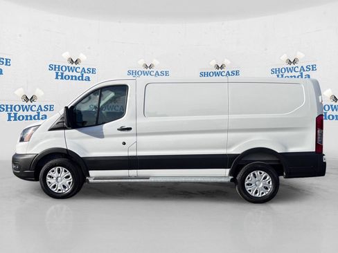 Used 2025 Ford Transit 250 Low Roof w/ Exterior Upgrade Package RWD image 4