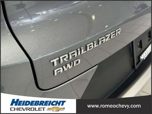 Used 2022 Chevrolet TrailBlazer LT image 11