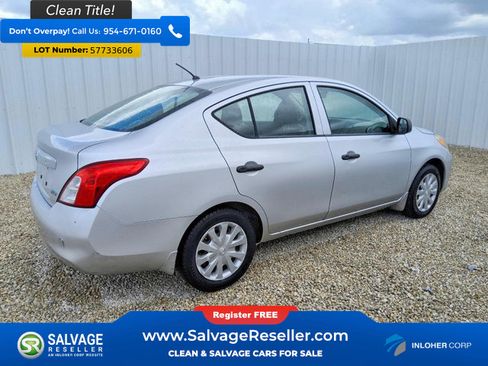 Used 2012 Nissan Versa S w/ Cruise Control Pkg FWD image 4