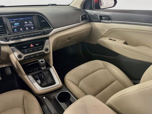 Used 2018 Hyundai Elantra SEL FWD image 21