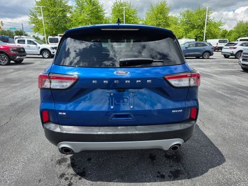 Certified 2022 Ford Escape SE AWD/4WD image 4