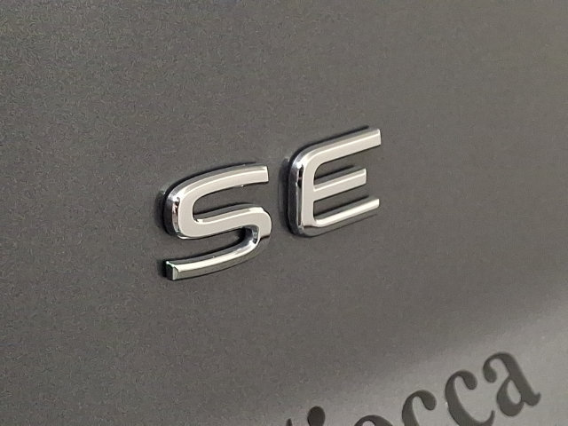 Used 2024 Volkswagen Atlas Cross Sport SE AWD/4WD image 30