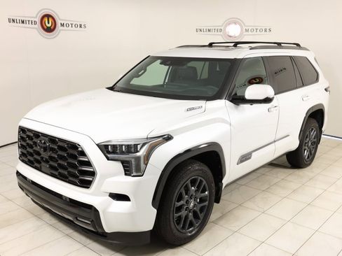 Used 2025 Toyota Sequoia Platinum image 54