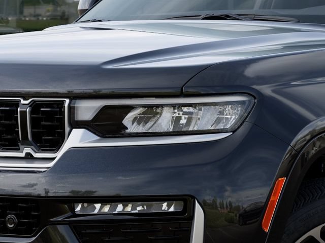 New 2026 Jeep Grand Cherokee Summit AWD/4WD image 11