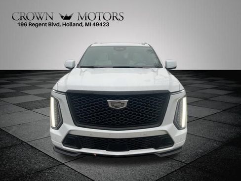 Used 2026 Cadillac Escalade V image 8