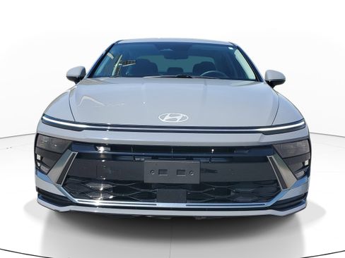 Used 2025 Hyundai Sonata SEL image 2