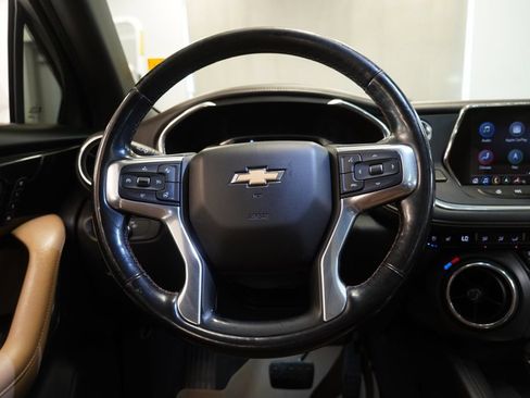 Used 2019 Chevrolet Blazer Premier w/ Sun and Wheels Package FWD image 19