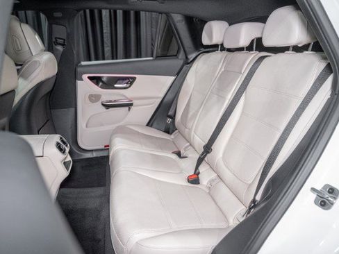 Certified 2026 Mercedes-Benz GLC 300 4MATIC image 12