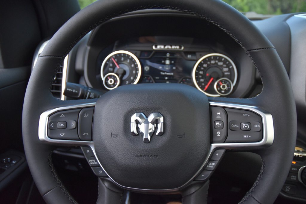 New 2026 RAM 1500 Big Horn AWD/4WD image 18