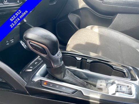Used 2025 Chevrolet TrailBlazer LT w/ LT Cold Weather Package AWD/4WD image 26