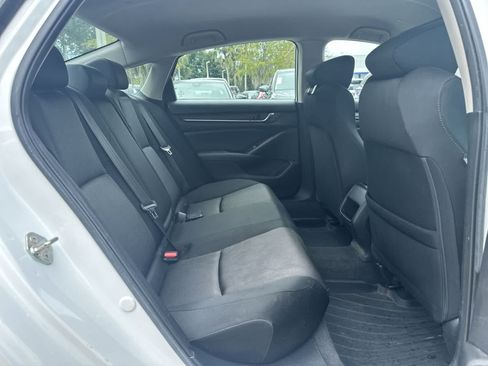 Used 2019 Honda Accord Hybrid image 16